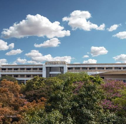 Campus & Infrastructure